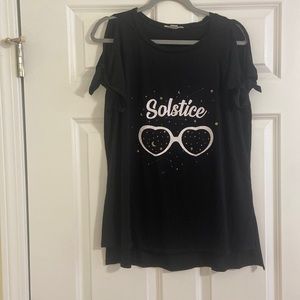 🧡 Women’s t-shirt